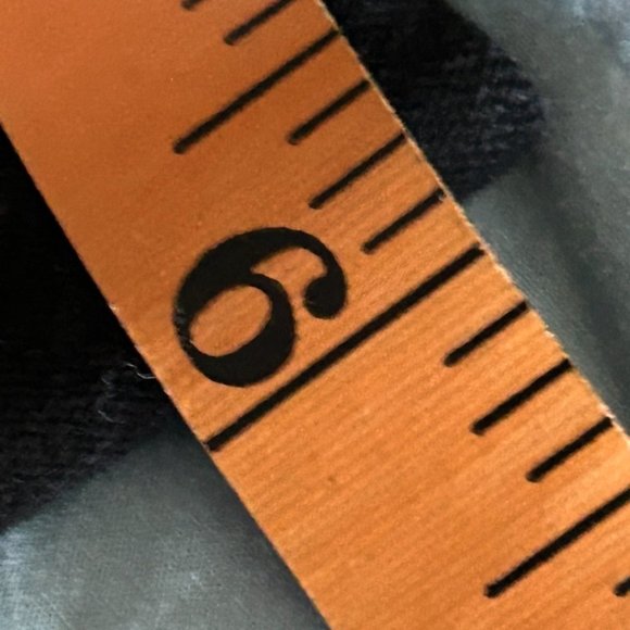 Style & Co. Black Curvy Skinny Leg Jeans -size 16 - Picture 9 of 10